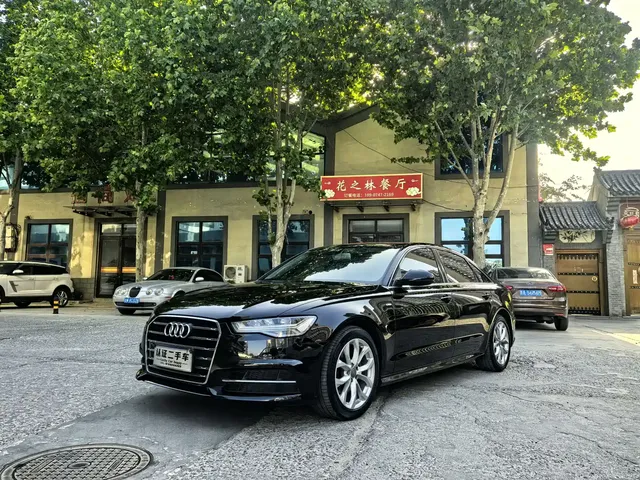 Audi A6L 2018 30th Anniversary 35 TFSI Fashion