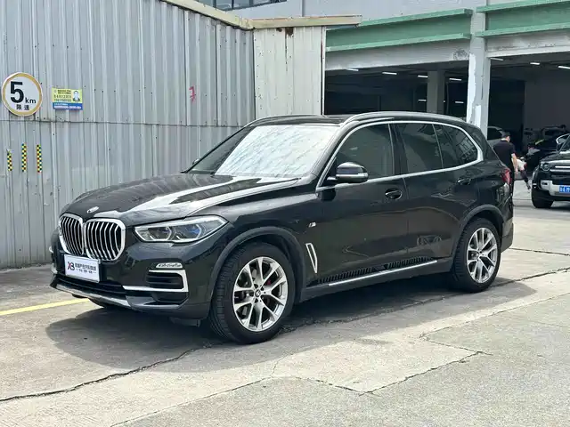 BMW X5 (Import) 2020 xDrive30i X Design Package