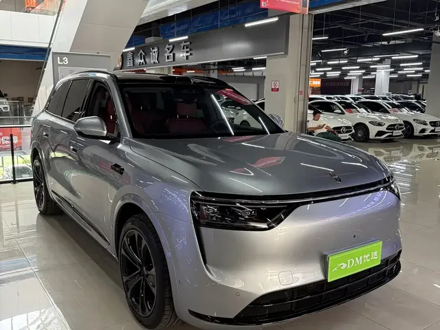 AITO Wenjie AITO M8 2025 Model Extended Range Ultra Edition 53.4kWh 5-Seater