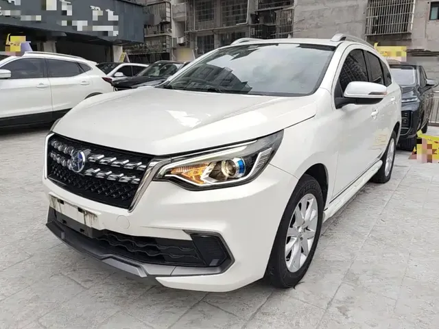 Venucia T70 2020 2.0L CVT Deluxe Edition China VI