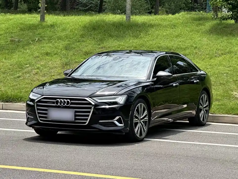 Audi A6L 2023 45 TFSI quattro Premium Elegance