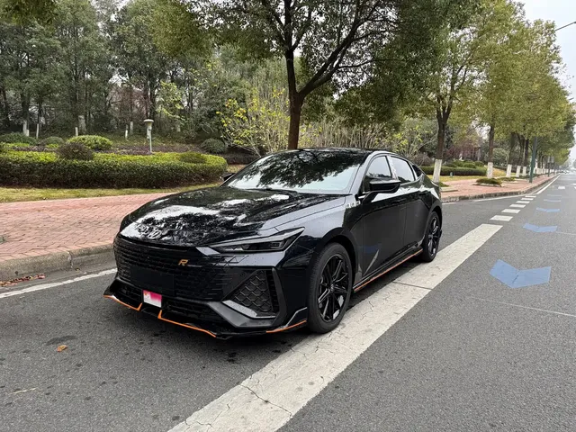 Changan UNI-V 2022 1.5T Premium Model