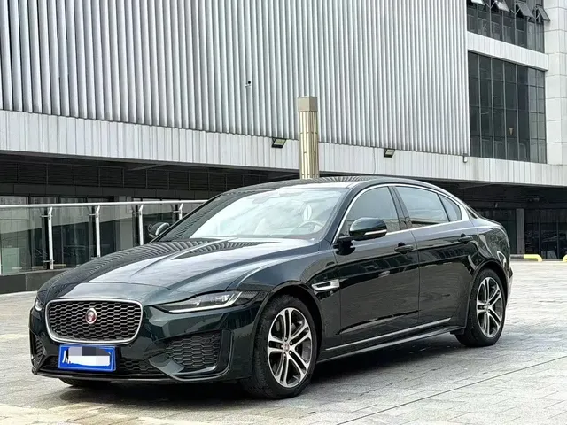 Jaguar XEL 2024 Model 2.0T 250PS R-DYNAMIC S Gloss Black Sport Edition