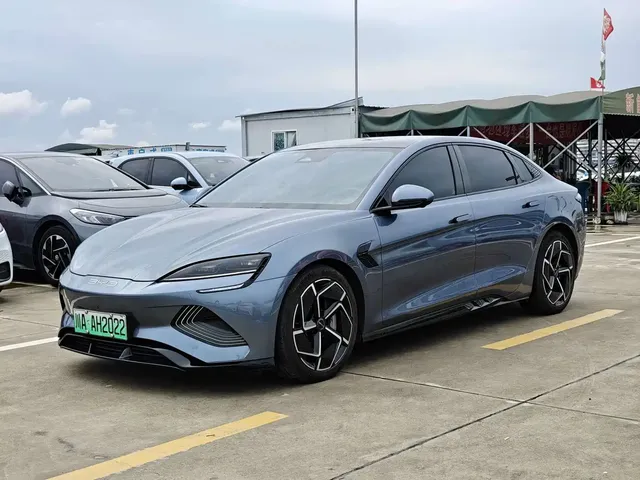 BYD Seal 2022 700km Long Range RWD Edition