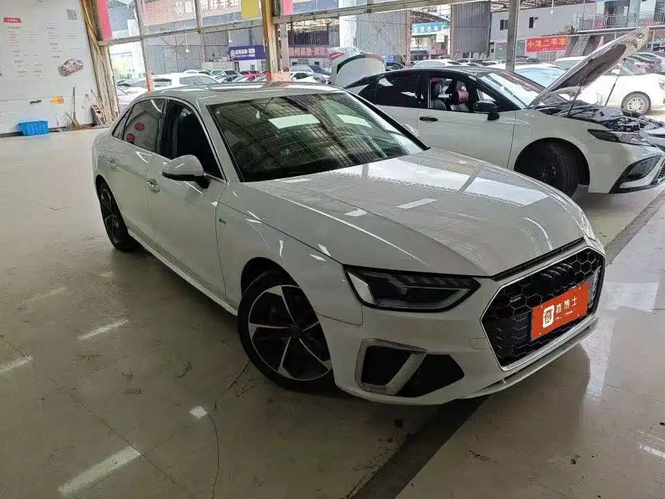 Audi A4L 2020 40 TFSI Fashion Dynamic Edition