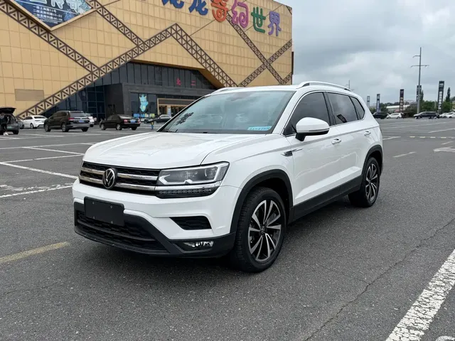 Volkswagen Tharu 2022 280TSI FWD Luxury Edition
