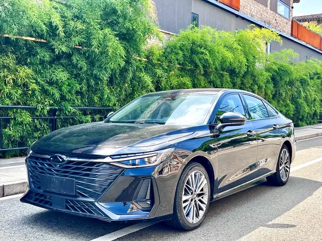 Chery Arrizo 8 2024 High Performance Edition 2.0T Auto Royal+