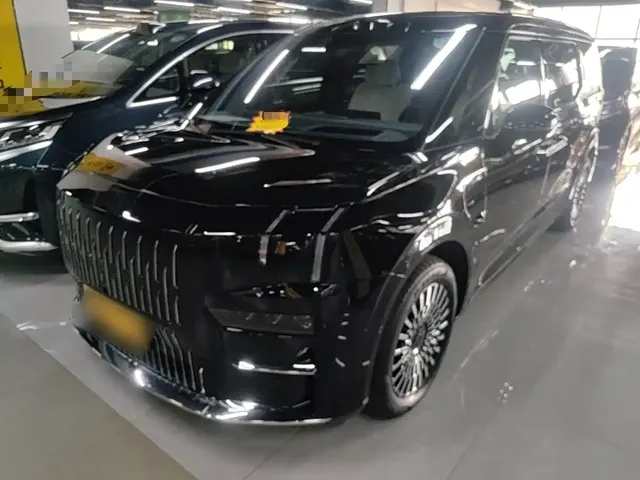 ZEEKR 009 2024 6-seat Executive AWD 108kWh