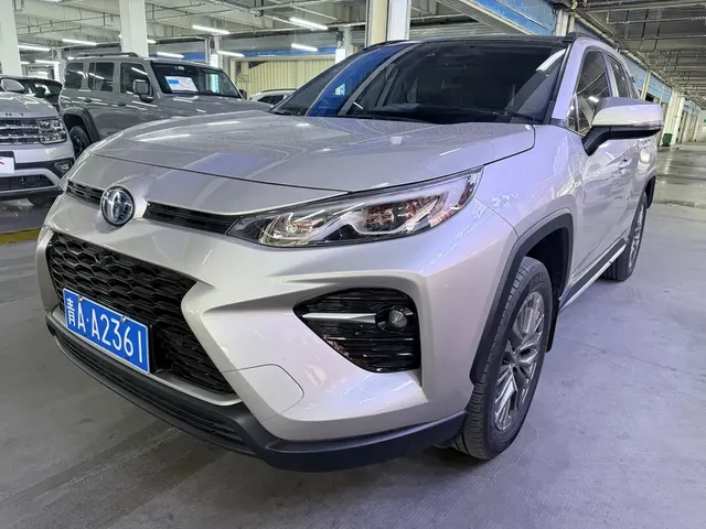 Toyota Wildlander 2024 Hybrid 2.5L E-CVT FWD Luxury PLUS Edition