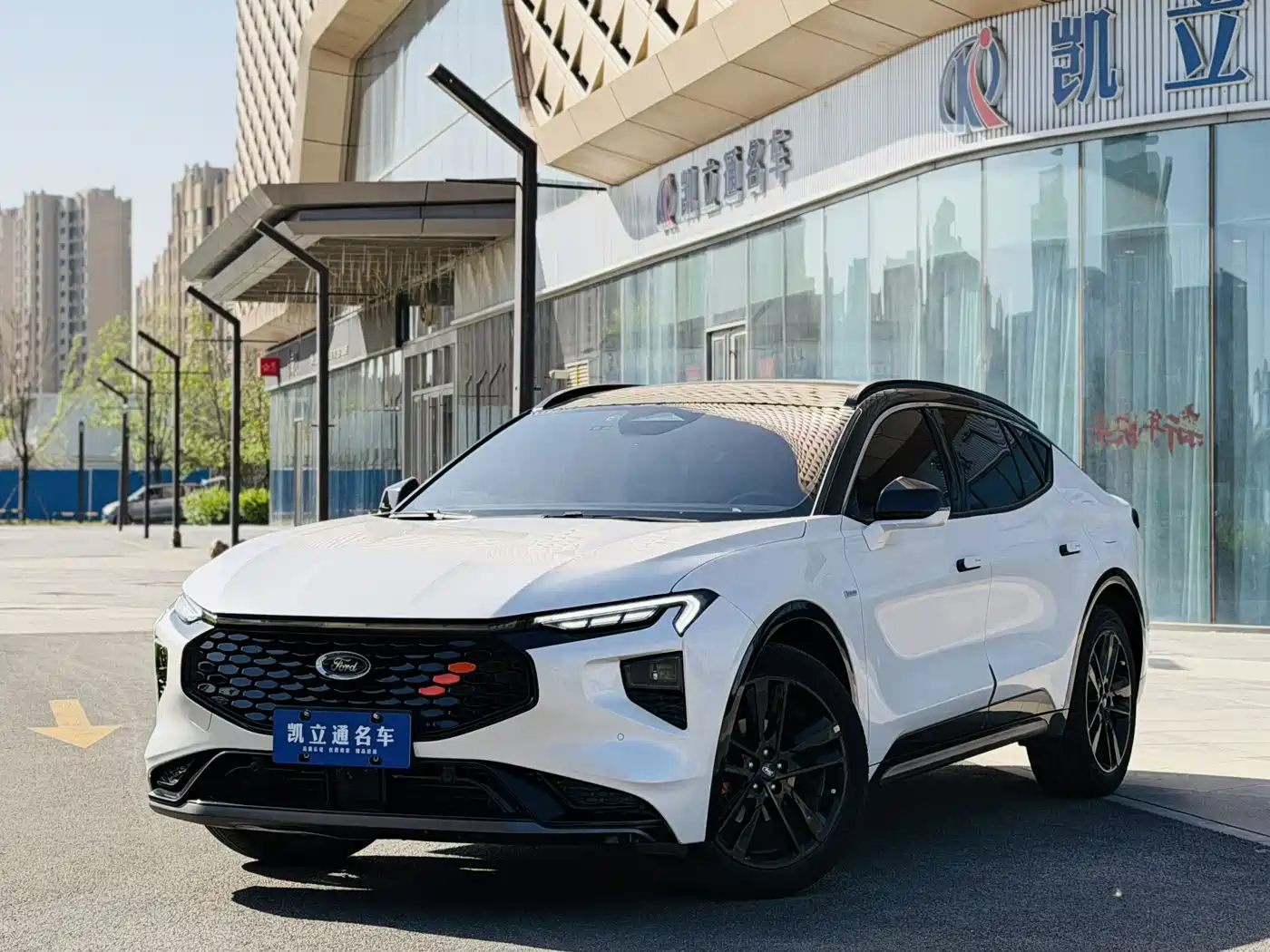 Ford EVOS 2022 EcoBoost 245 Launch Limited Edition