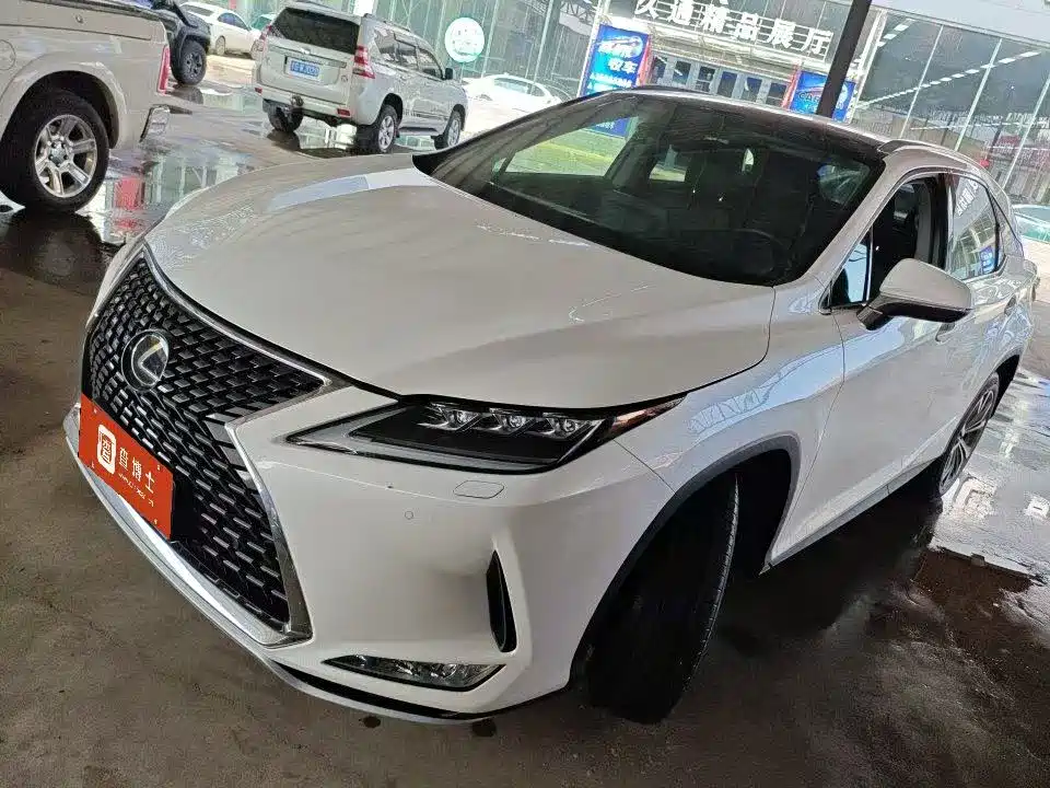 Lexus RX 2020 Facelift 300 AWD Elegance Edition