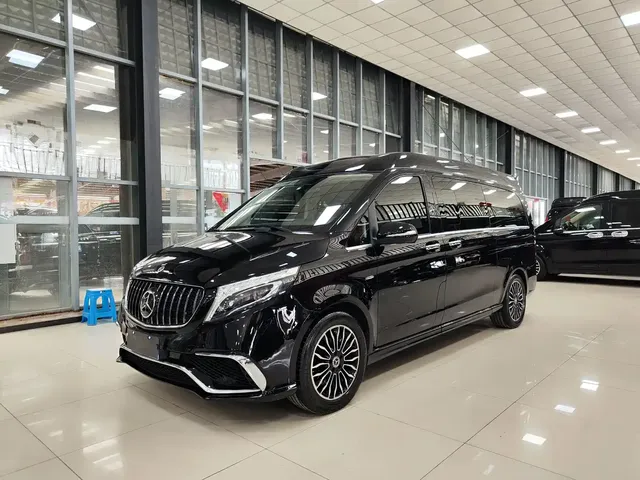 Mercedes-Benz V-Class 2018 V 260 L Premium Long Wheelbase Edition China VI