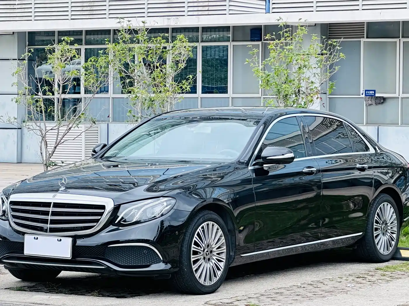 Mercedes-Benz E-Class 2020 Facelift E 300 L Sport Fashion