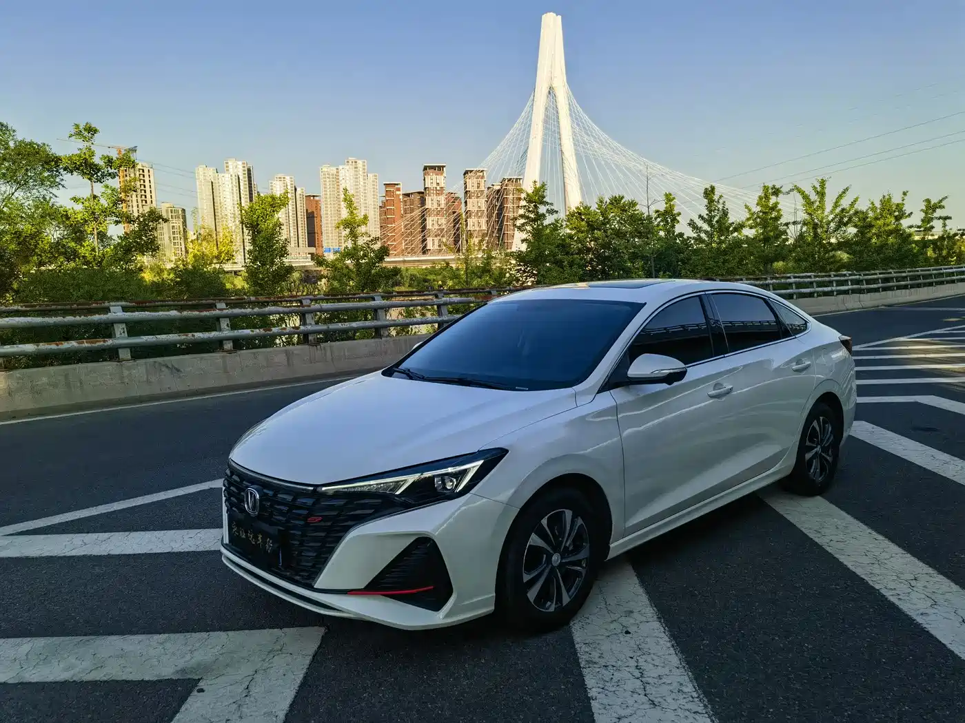 Changan Eado 2022 PLUS Blue Whale NE 1.4T GDI DCT Premium Edition