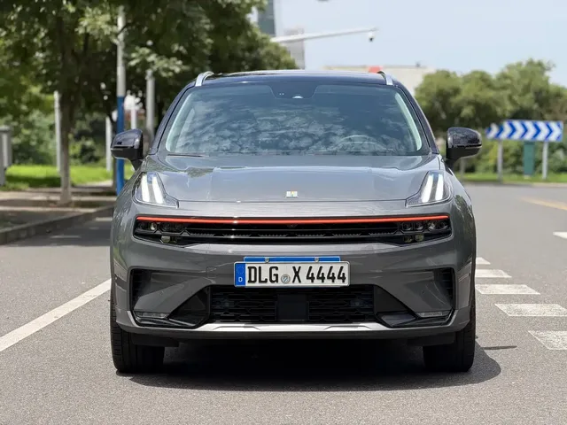 Lynk & Co 06 2020 1.5T Halo