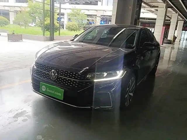Volkswagen Passat 2023 330TSI Starlight Elite Edition