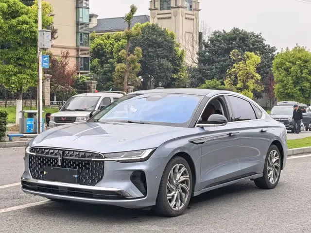 Lincoln Z 2022 Model iCool Elegance Edition
