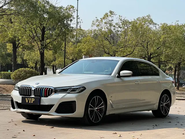 BMW 5 Series 2022 530Li Leading M Sport Package