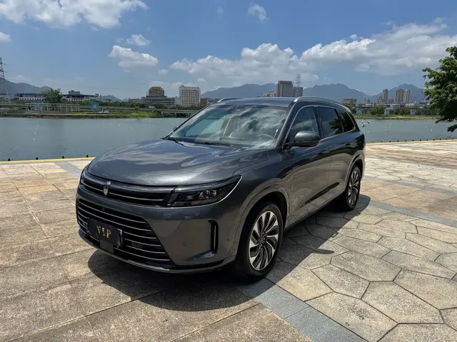 AITO Wenjie AITO M7 2022 1.5T RWD Comfort Edition