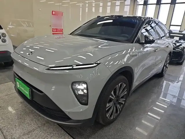 NIO ES8 2023 75kWh