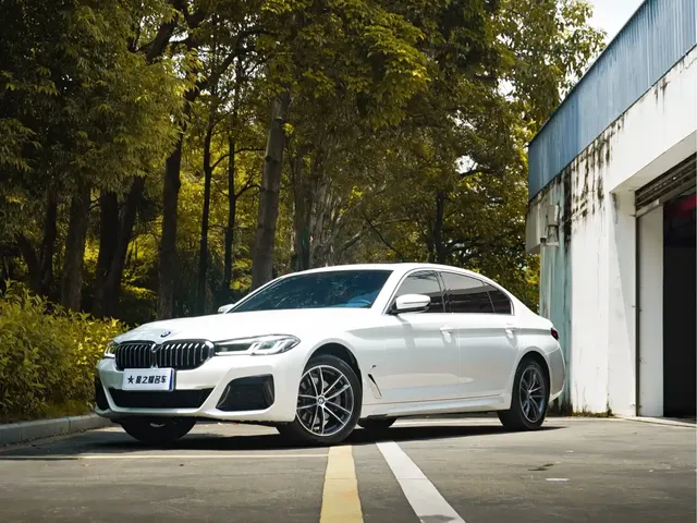 BMW 5 Series 2022 Model Second Facelift 525Li M Sport Package