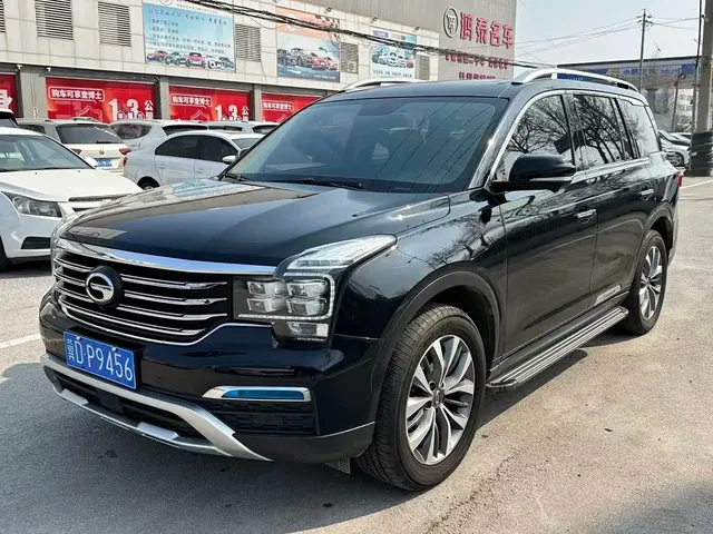 GAC Trumpchi GS8 2017 320T 2WD Luxury Smart Connect (7-seater)
