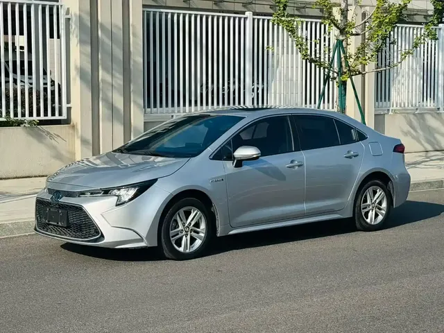 Toyota Levin 2021 Dual Engine 1.8H E-CVT Luxury Edition