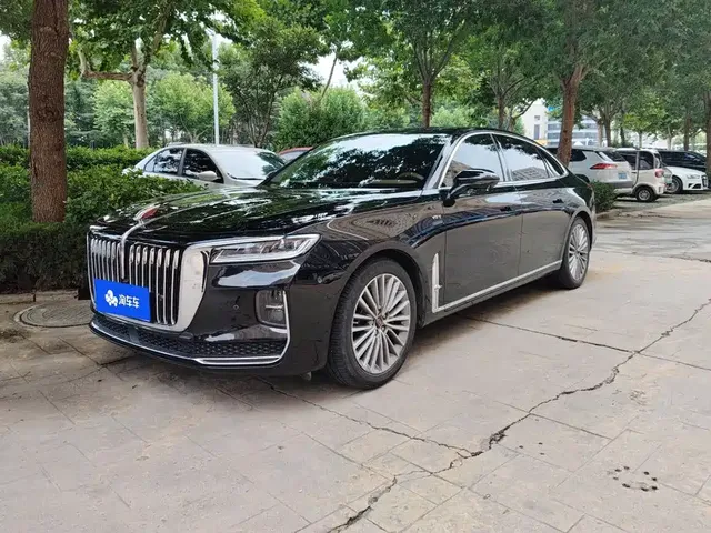 Hongqi H9 2022 2.0T Smart Connect Flag Smooth Edition