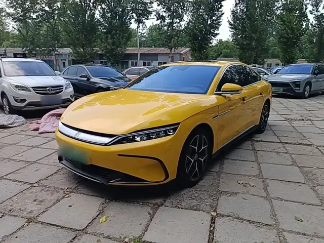 BYD Han 2023 EV Champion Edition 715KM FWD Flagship