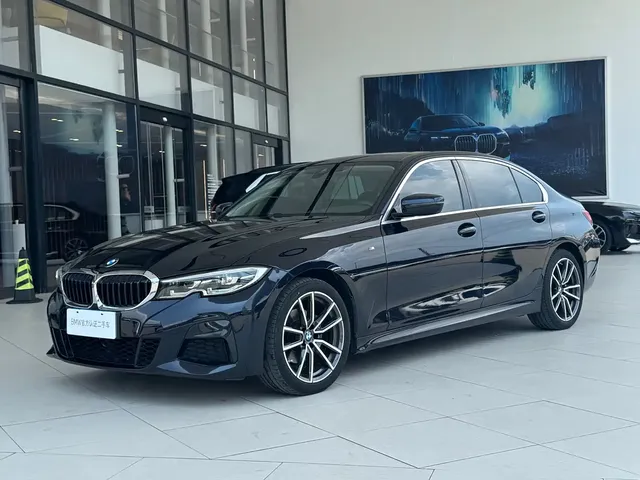 BMW 3 Series 2022 325Li M Sport Package