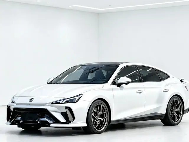MG 7 2023 2.0T Automatic Hunting Beauty Luxury Edition
