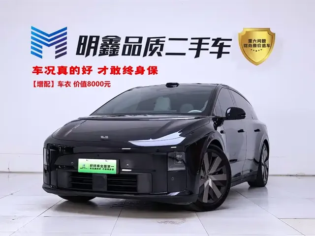 Li Auto i6 2025 4WD Base Model