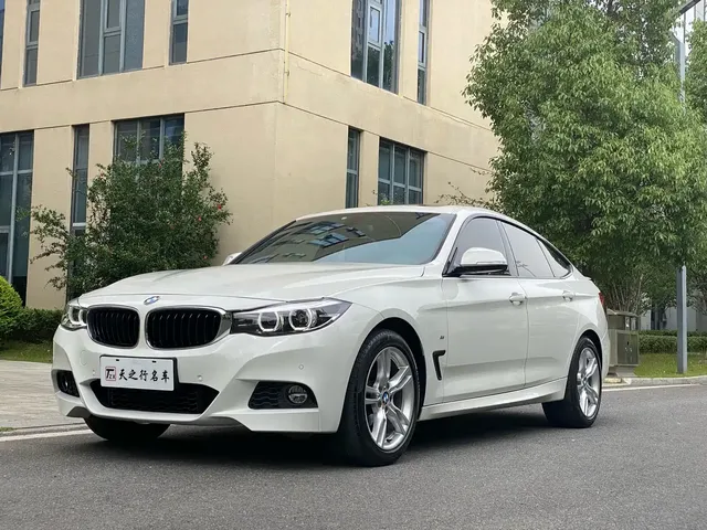 BMW 3 Series GT 2018 320i M Sport