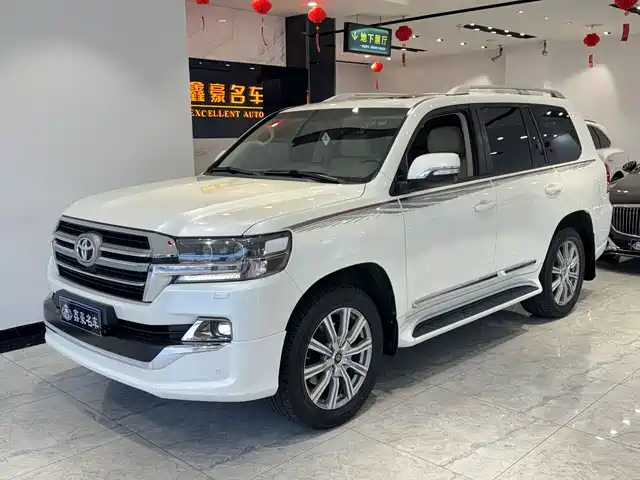 Toyota Land Cruiser (Import), 2020