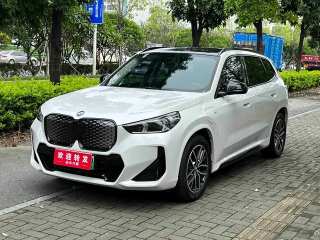 BMW iX1 2025 eDrive25L M Sport Package