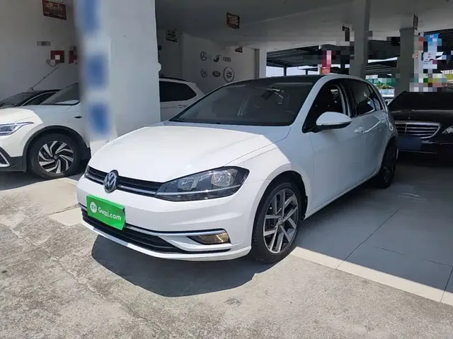 Volkswagen Golf 2020 Beloved Edition 200TSI DSG Comfort Progressive