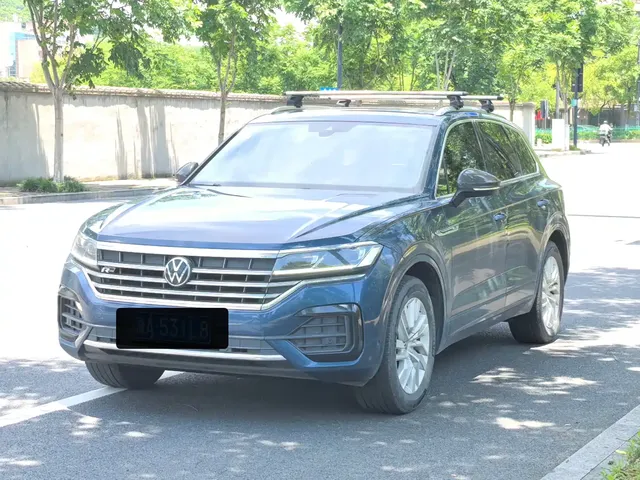 Volkswagen Touareg 2021 2.0TSI R-Line
