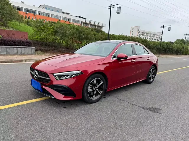 Mercedes-Benz A-Class 2023 A 200 L Fashion