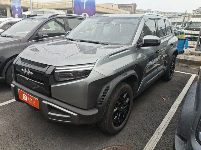 Fang Cheng Bao Titanium 3 2025 501KM RWD Smart Drive Pro