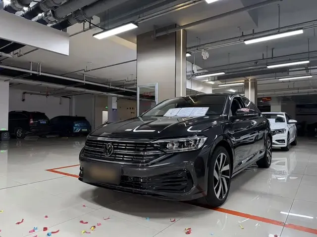 Volkswagen Sagitar 2024 300TSI DSG Surpass Edition