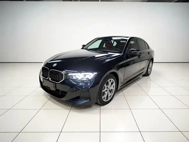 BMW i3 2025 eDrive 35 L