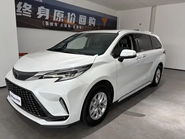 Toyota Granvia 2024 2.5L Hybrid Comfort