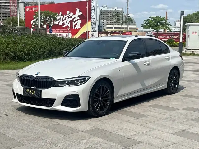 BMW 3 Series 2022 325Li M Sport Shadow Edition