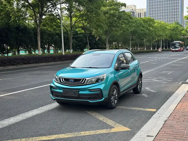 Geely Vision X3 2021 PRO 1.5L CVT Premium