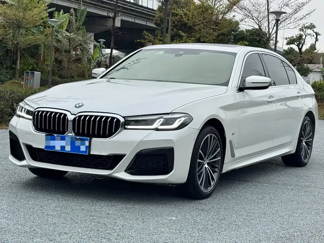 BMW 5 Series 2022 Facelift 530Li Leading M Sport Package