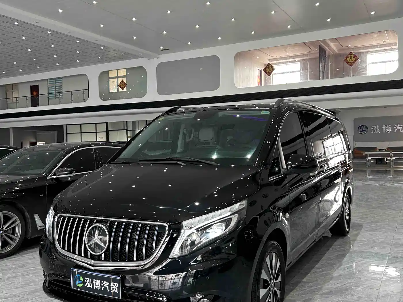 Mercedes-Benz Vito 2021 2.0T Business Edition 7-seater