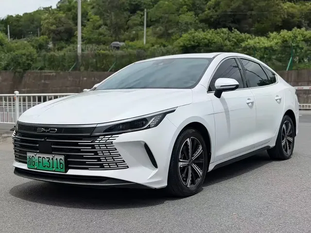 BYD Destroyer 05 2022 DM-i 55KM Premium