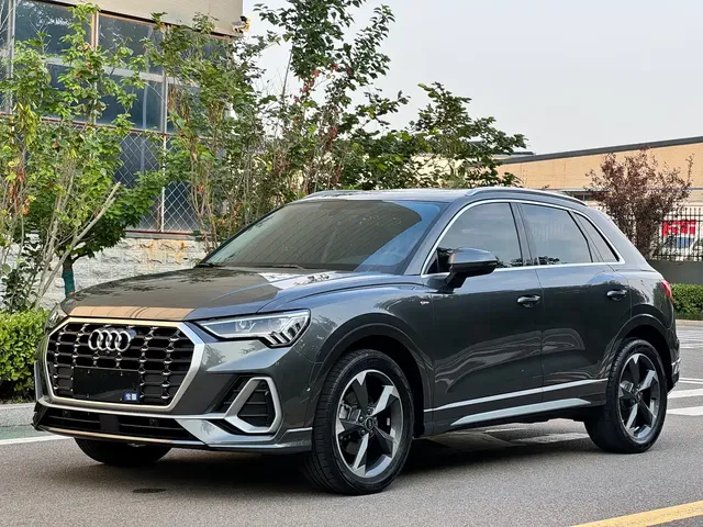 Audi Q3 2023 35 TFSI Fashion Dynamic (1.4T)
