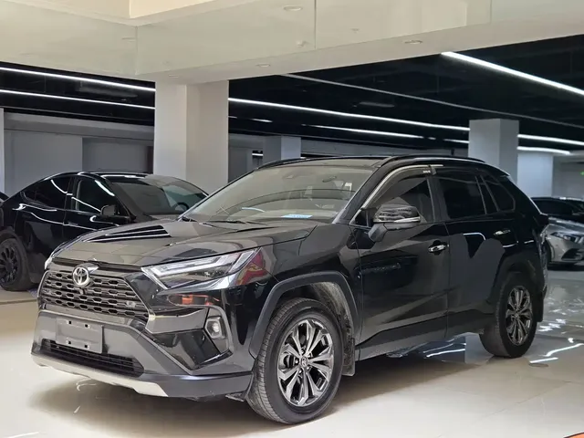 Toyota RAV4 Rongfang 2023 2.0L CVT 2WD Fashion Edition