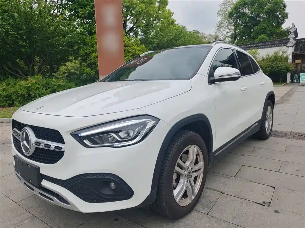 Mercedes-Benz GLA 2023 GLA 200
